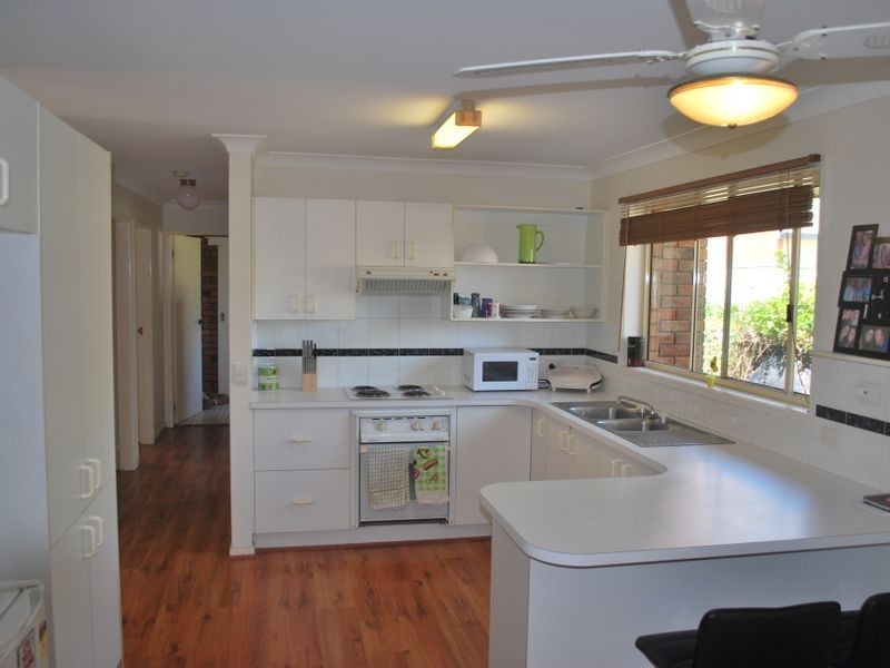 2/4 Mann Close, Coffs Harbour NSW 2450