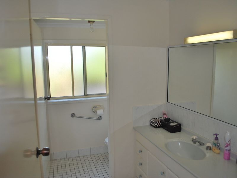 2/4 Mann Close, Coffs Harbour NSW 2450