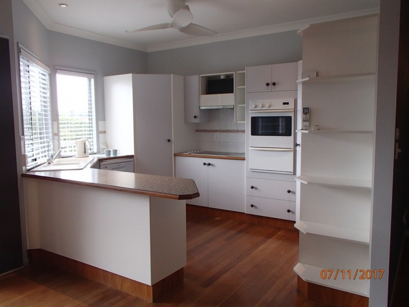 4 Dark Close, Coffs Harbour NSW 2450