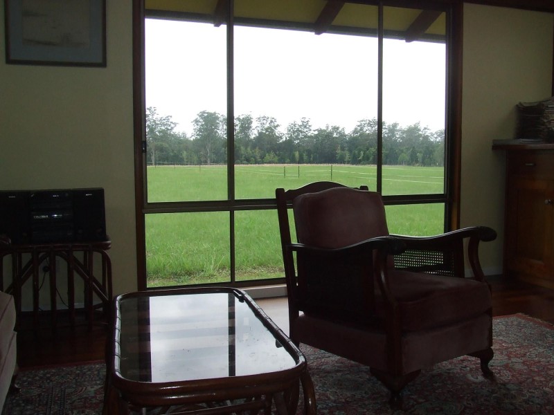 75 Reedys Forrest Road, Bundagen NSW 2454