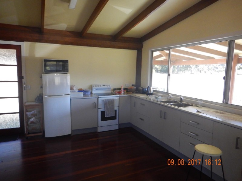 75 Reedys Forrest Road, Bundagen NSW 2454