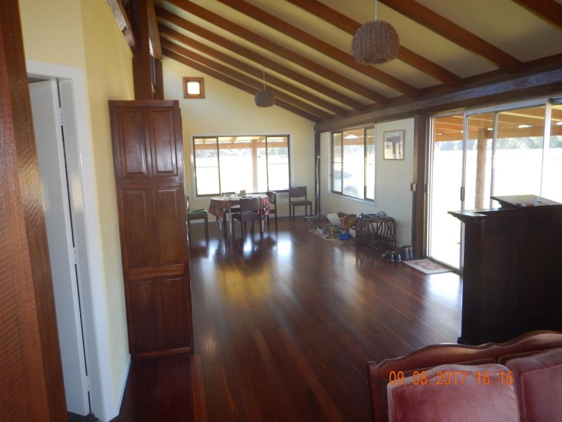 75 Reedys Forrest Road, Bundagen NSW 2454