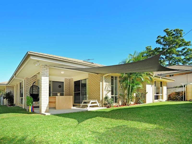 2 Farrell Close, Bonville NSW 2441