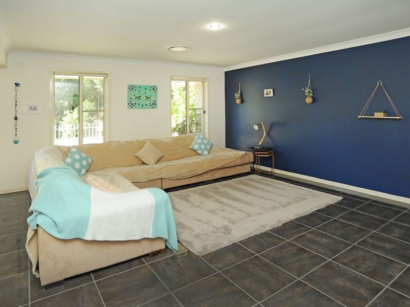 2 Farrell Close, Bonville NSW 2441