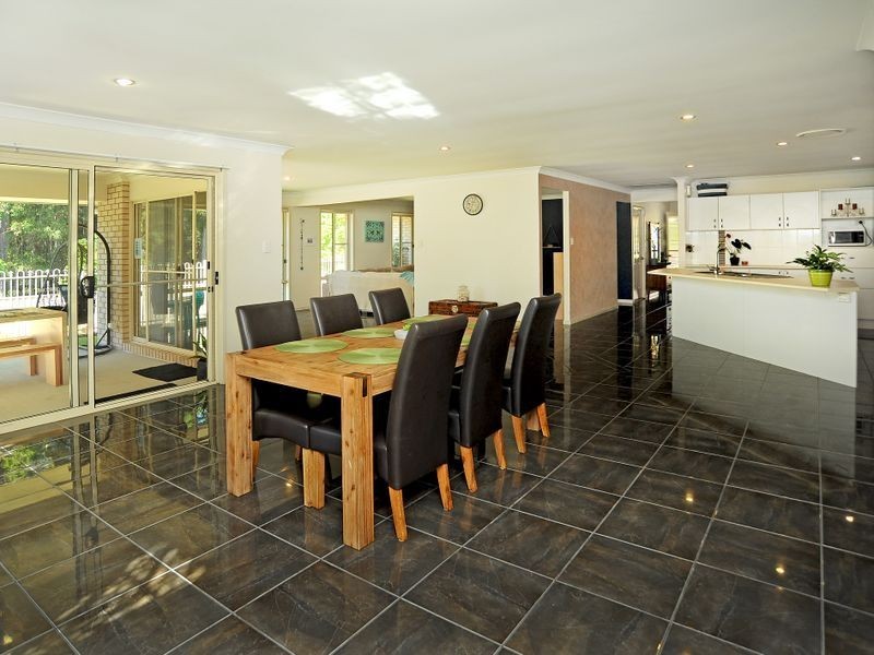 2 Farrell Close, Bonville NSW 2441