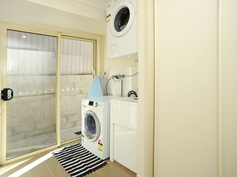 2 Farrell Close, Bonville NSW 2441