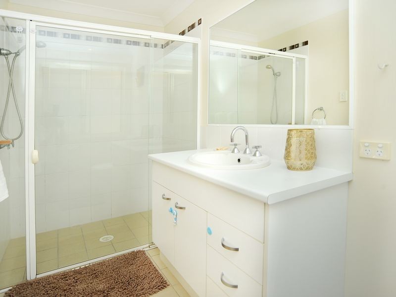 2 Farrell Close, Bonville NSW 2441