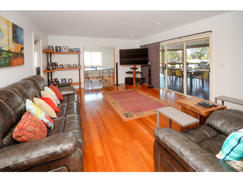 4 Yachtsman Drive, Safety Beach NSW 2456