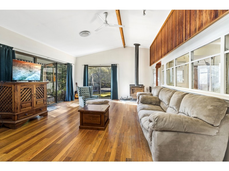 8284 Armidale Road, Tyringham NSW 2453