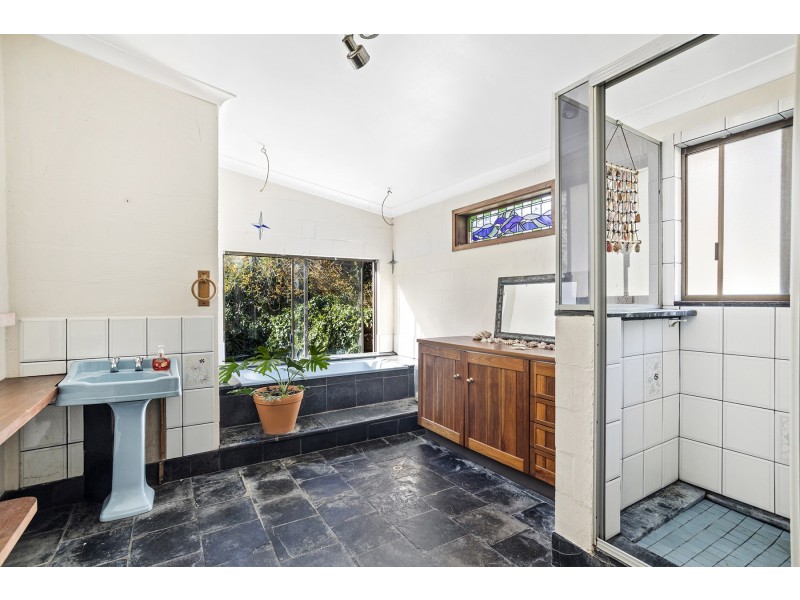 8284 Armidale Road, Tyringham NSW 2453