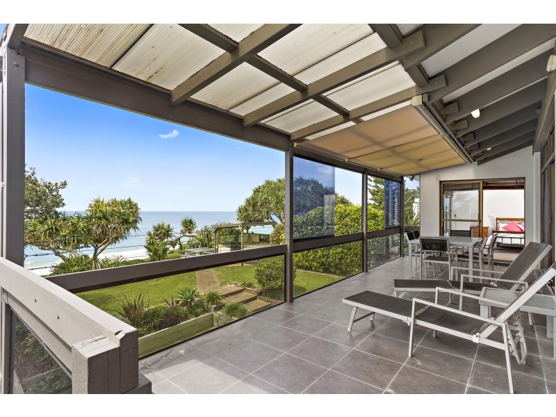 11 Emerald Avenue, Sapphire Beach NSW 2450