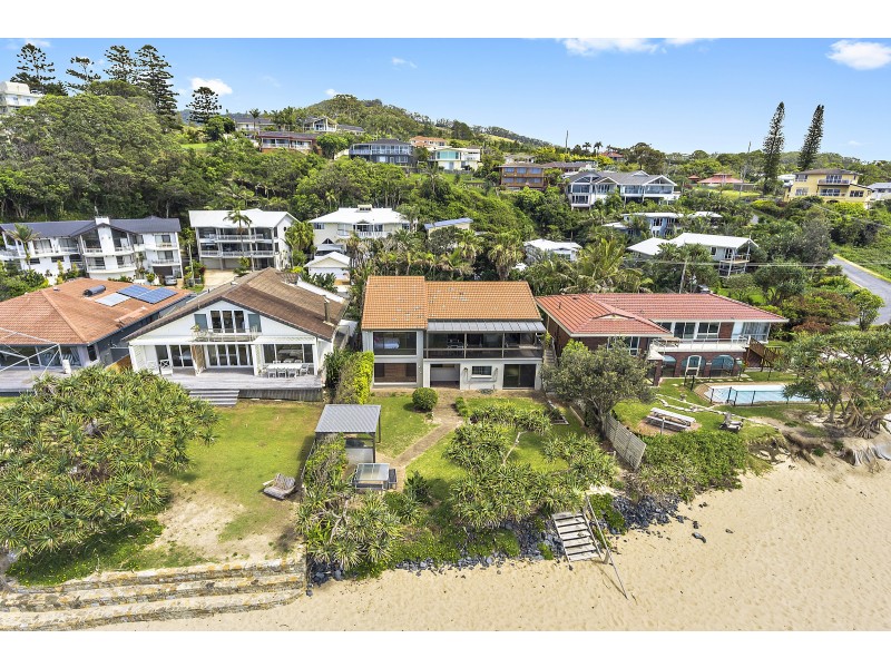 11 Emerald Avenue, Sapphire Beach NSW 2450