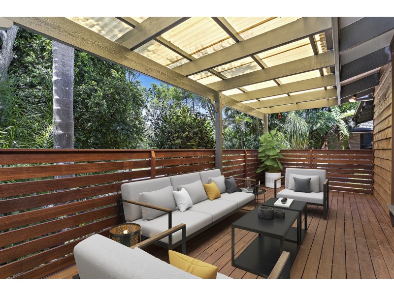 10 Merinda Avenue, Sapphire Beach NSW 2450