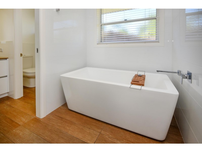 48 Vera Drive, Coffs Harbour NSW 2450