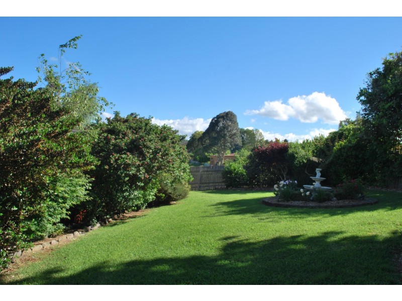 24 Kurrajong Street, Dorrigo NSW 2453