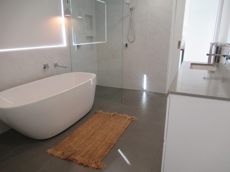 11 Headland Road, Sapphire Beach NSW 2450