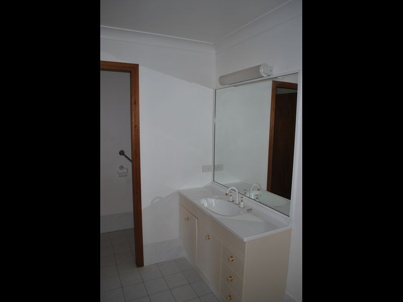 1/64 Pearce Drive, Coffs Harbour NSW 2450
