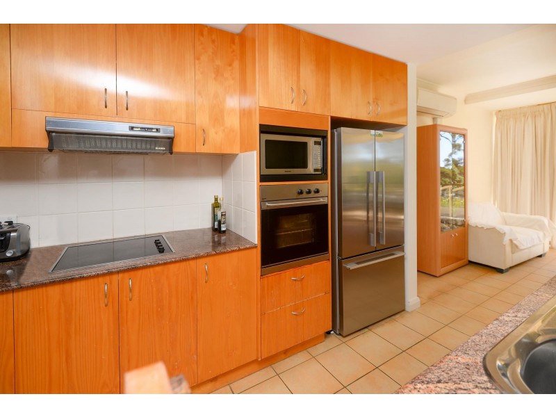 2/8 Grasslands Close, Coffs Harbour NSW 2450