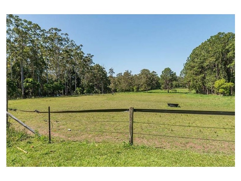 211 Ballards Road, Valla NSW 2448