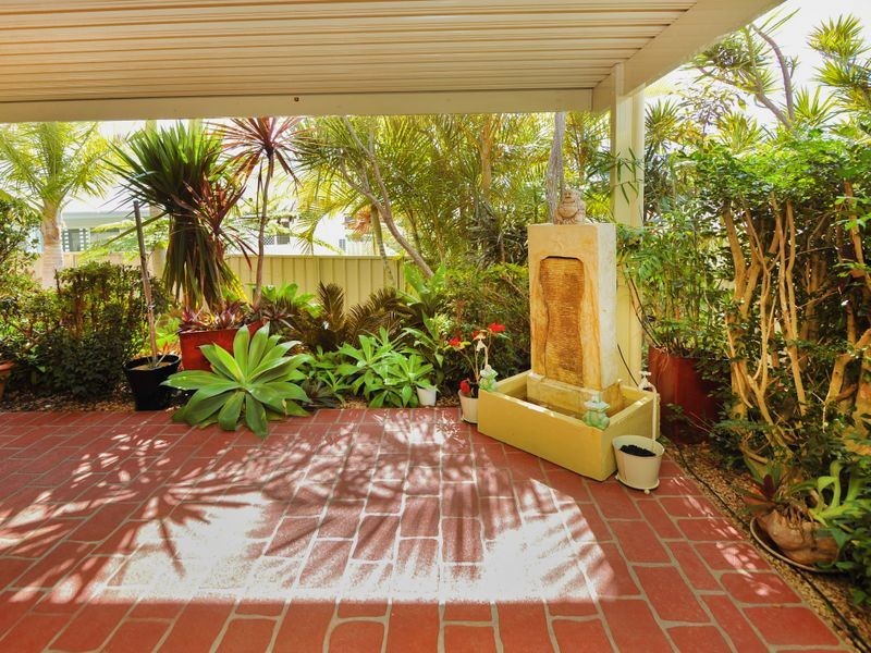 6 Yachtsman Drive, Safety Beach NSW 2456