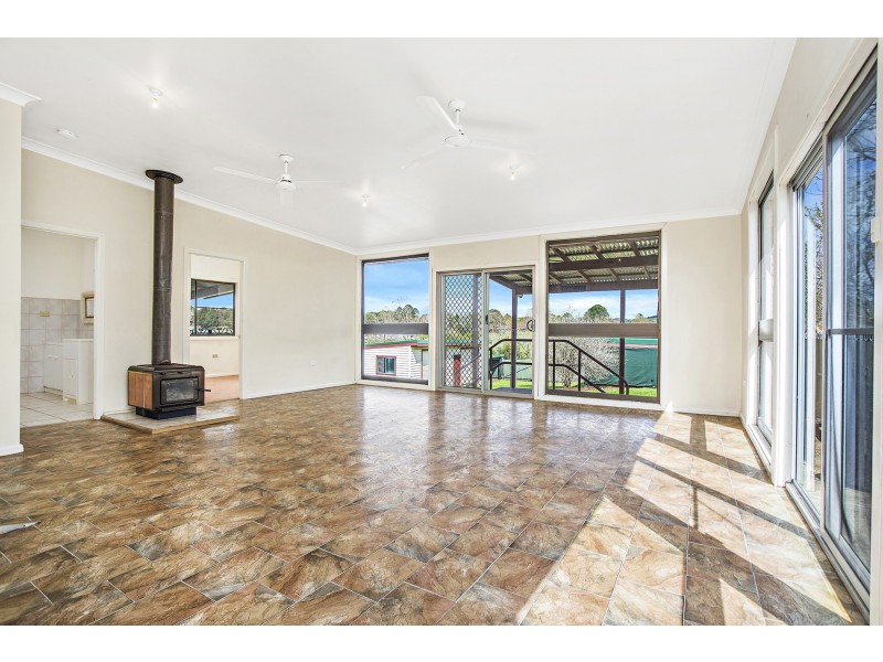 18 Vine Street, Dorrigo NSW 2453