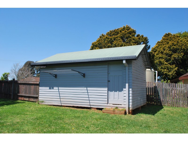 24 Karabin Street, Dorrigo NSW 2453