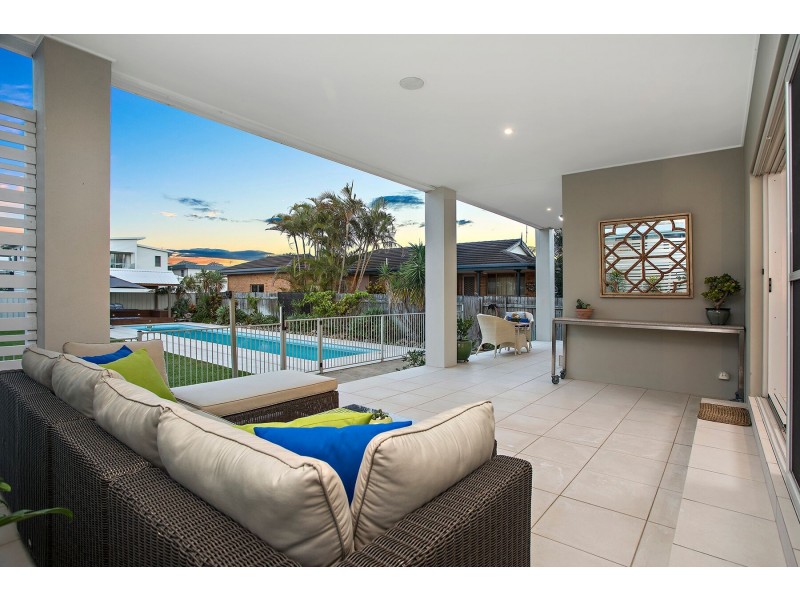 24 Wharf Street, Woolgoolga NSW 2456