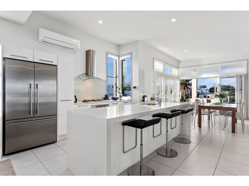24 Wharf Street, Woolgoolga NSW 2456