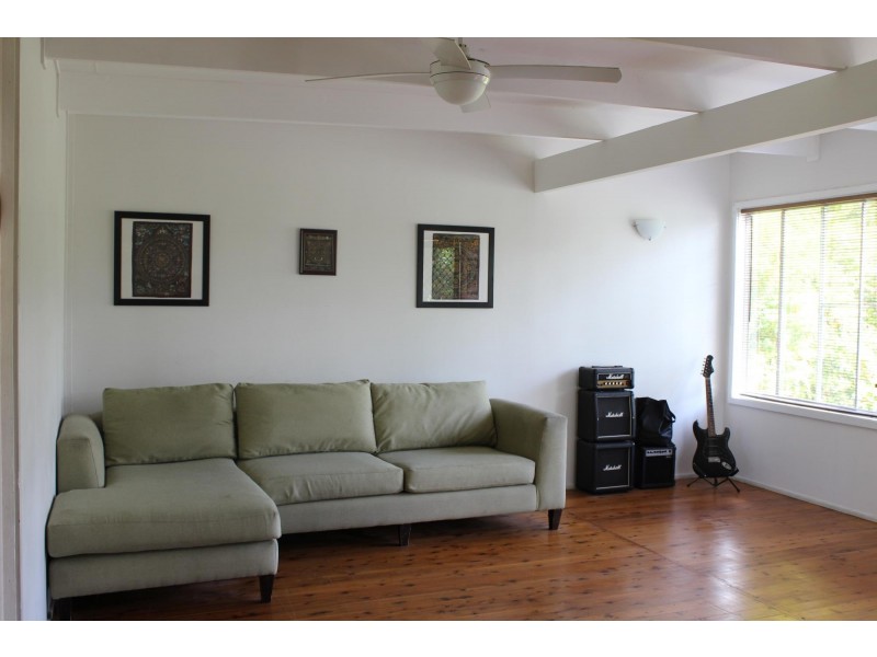 7 Lights Street, Emerald Beach NSW 2456