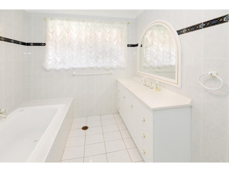 9 Robert Garrett Street, Coffs Harbour NSW 2450
