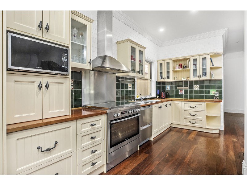 144 Linden Avenue, Boambee East NSW 2452