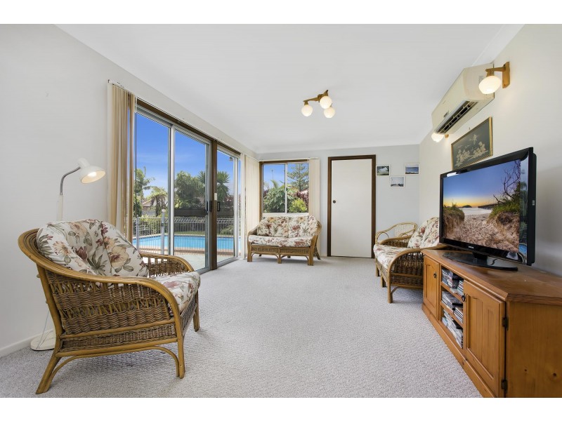 1 Gundagai Place, Coffs Harbour NSW 2450