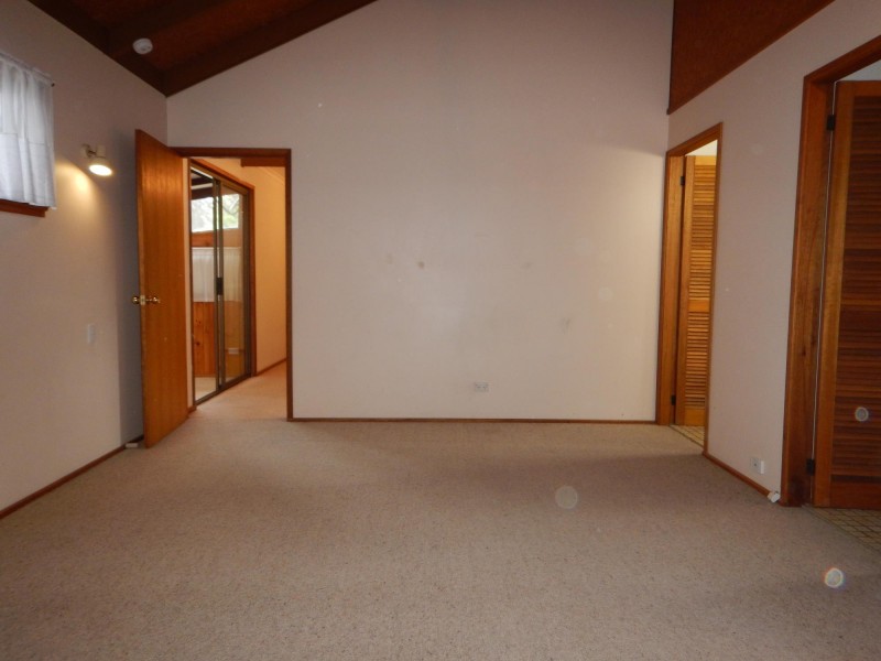 24 Bluff Road, Emerald Beach NSW 2456