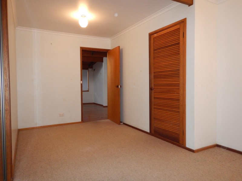 24 Bluff Road, Emerald Beach NSW 2456