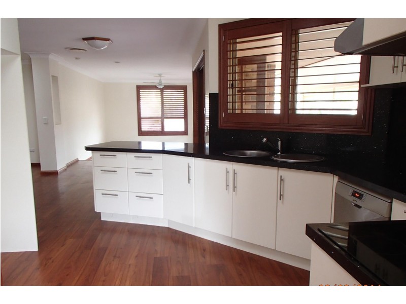 16 Charlotte Court, Coffs Harbour NSW 2450