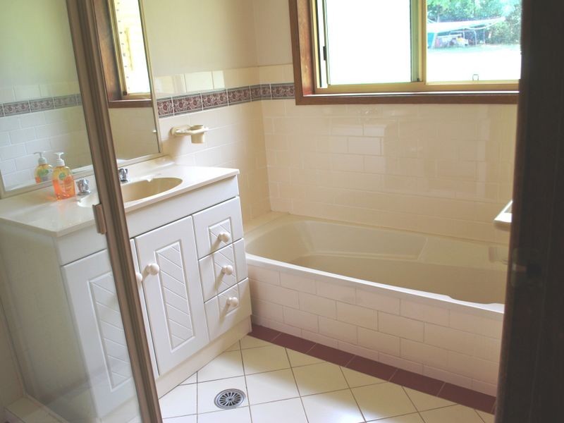 208 Braford Drive, Bonville NSW 2441