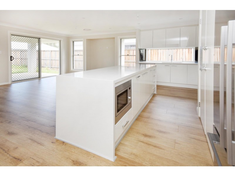 4 Redgum Circuit, Sapphire Beach NSW 2450