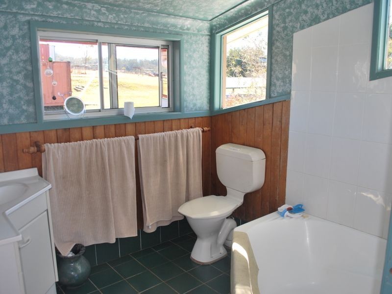95 Pine Avenue, Ulong NSW 2450