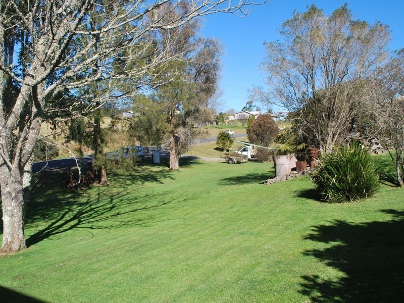 95 Pine Avenue, Ulong NSW 2450