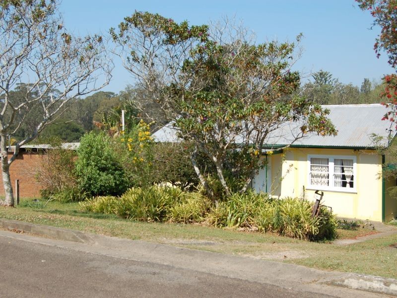 6 Lourdes Avenue, Urunga NSW 2455