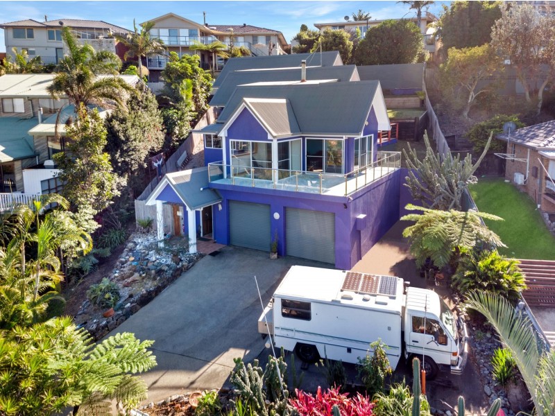 69 Manning Avenue, Coffs Harbour NSW 2450