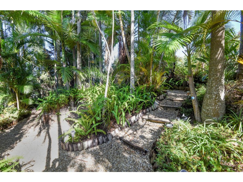 5 Mount Pleasant Drive, Coffs Harbour NSW 2450