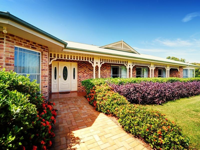 44 Bakker Drive, Bonville NSW 2441