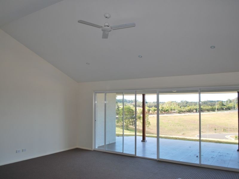 6 Banyo Close, Bonville NSW 2441