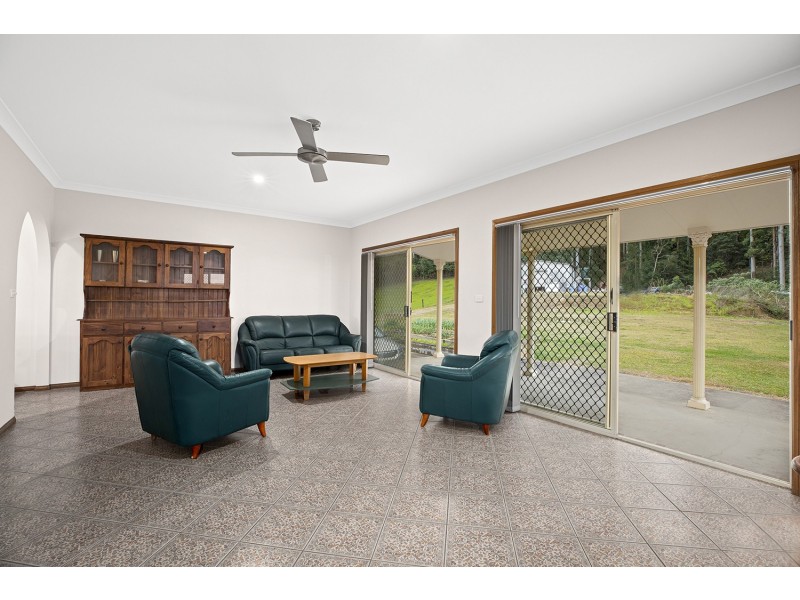 370 Crossmaglen Road, Bonville NSW 2441