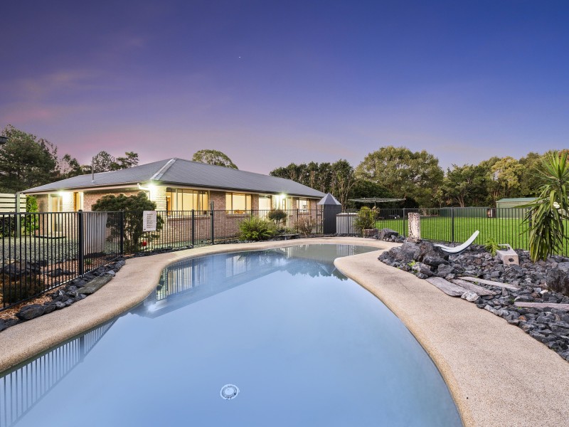 55 Bakker Drive, Bonville NSW 2441