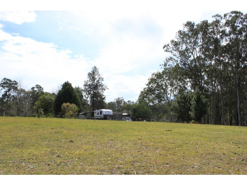 4 Greens Close, Kremnos NSW 2460