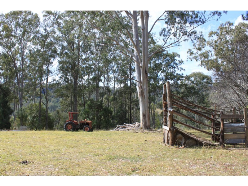 4 Greens Close, Kremnos NSW 2460