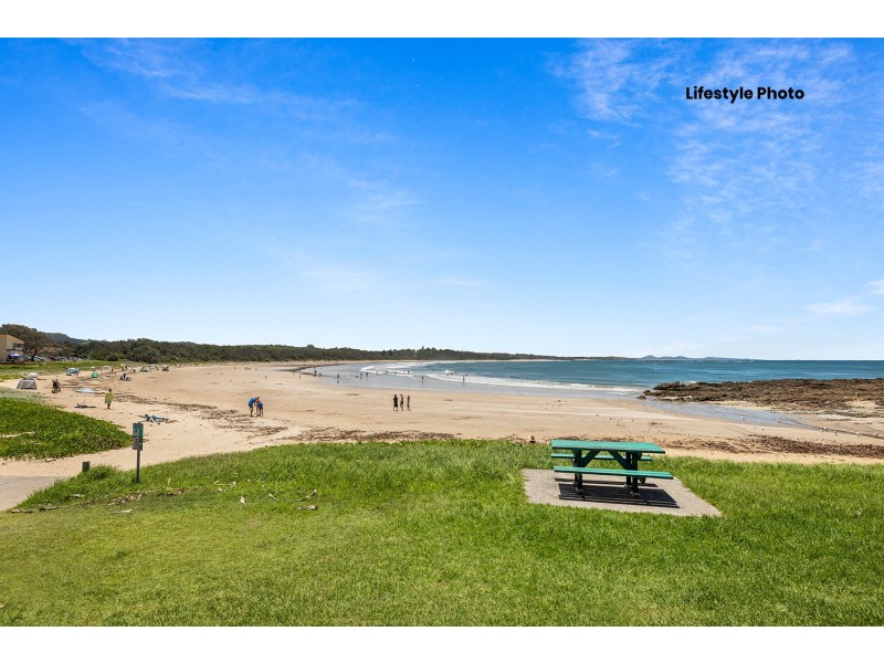 5-7 Beach Street, Woolgoolga NSW 2456