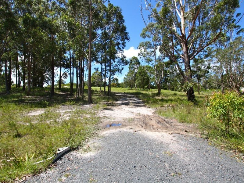 2 Bee Close, Moonee Beach NSW 2450